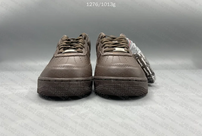 AF1 Supreme Brown 2