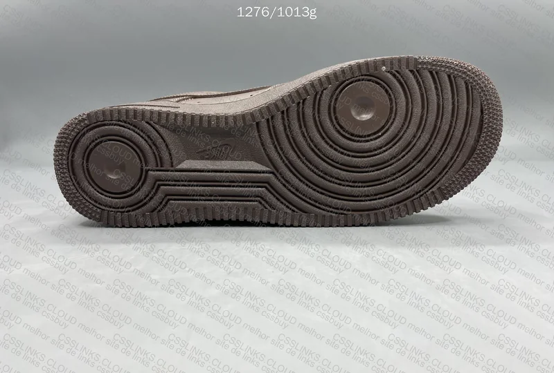 AF1 Supreme Brown 6