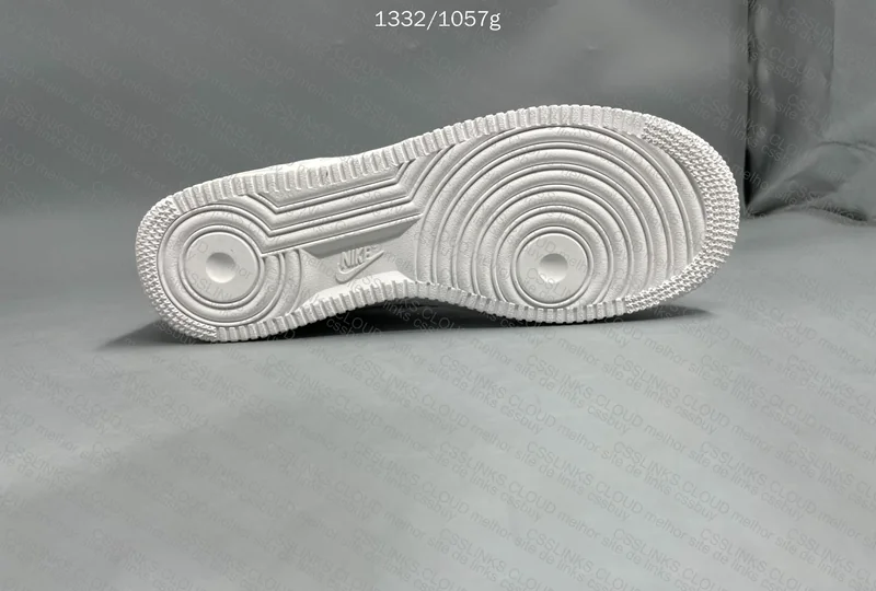 AF1 Triple White 10