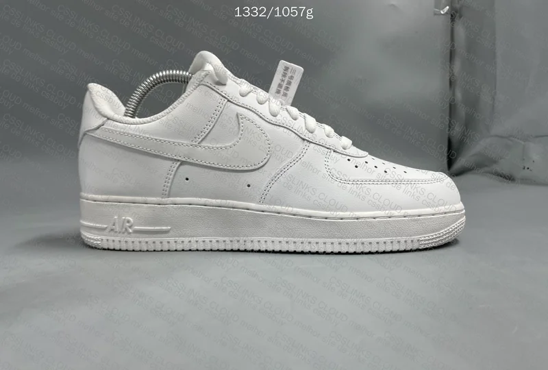AF1 Triple White 2