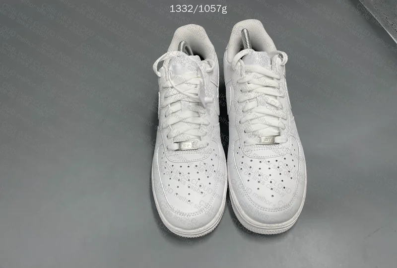 AF1 Triple White 5