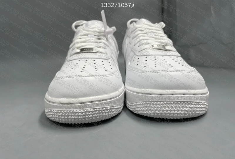 AF1 Triple White 9