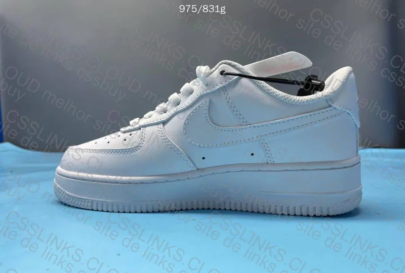 AF1 Triple White 8