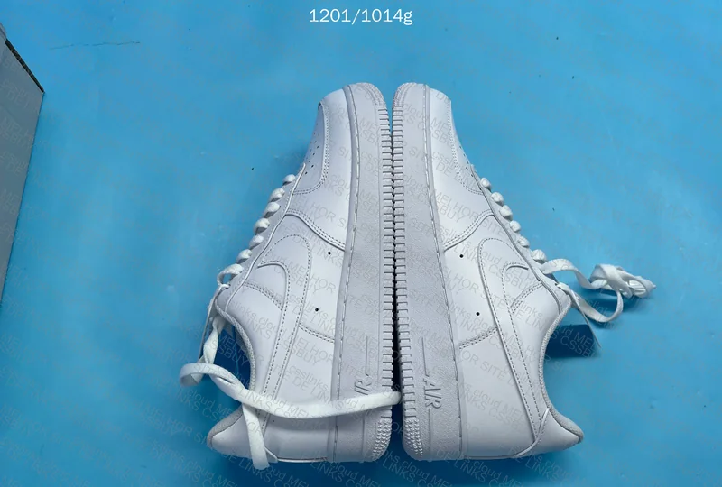AF1 Triple White 2