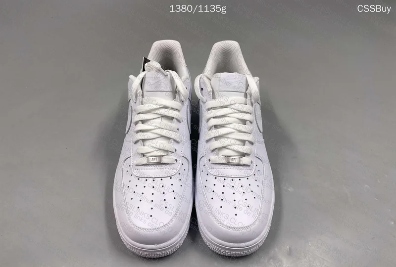 AF1 Triple White - SADESA