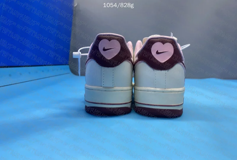 AF1 Valentine's Day 2023 for Dona Encrenca 4