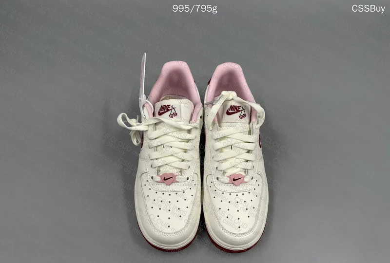 AF1 Valentine's Days
