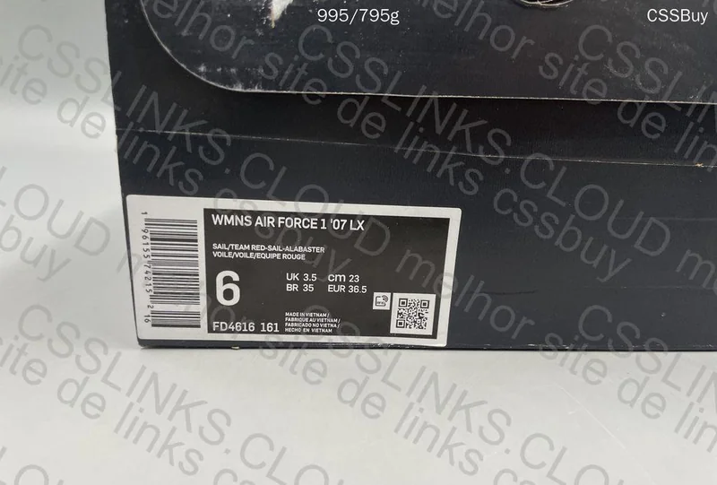 AF1 Valentine's Days 11