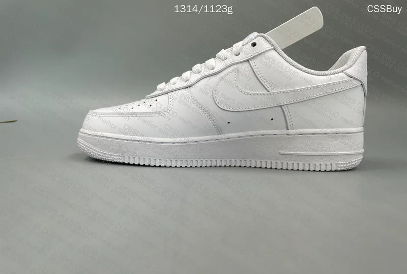 AF1 White 1 '07