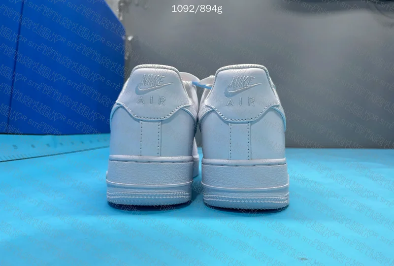 AF1 White and Fleece Nike 2