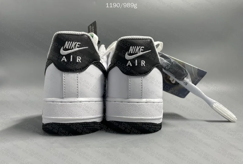 AF1 White'Black 3