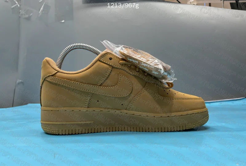 AF1 x SUPREME 4