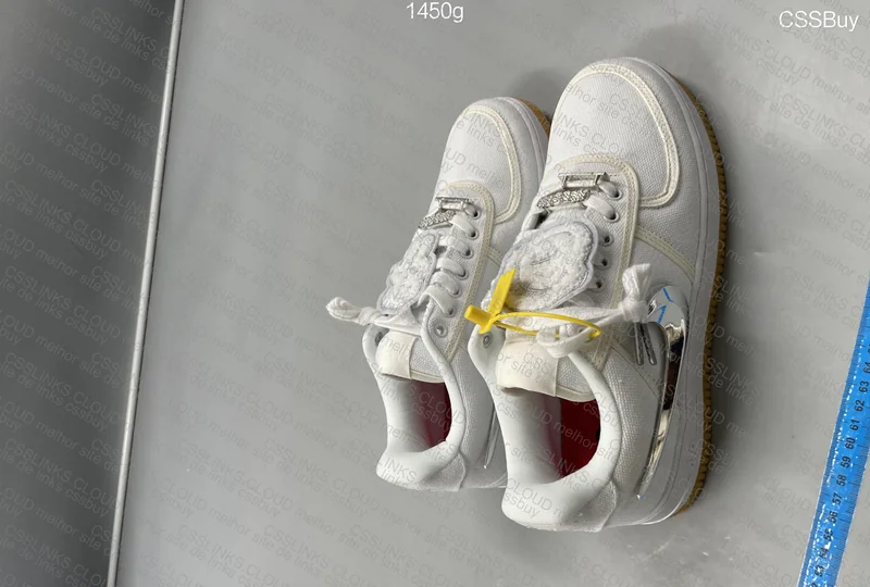 AF1 x Travis Scott 3