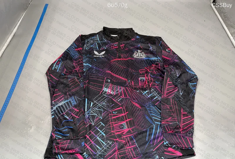 New Castle Tracksuit 8