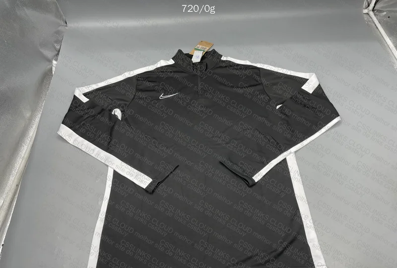Nike Tracksuit 5