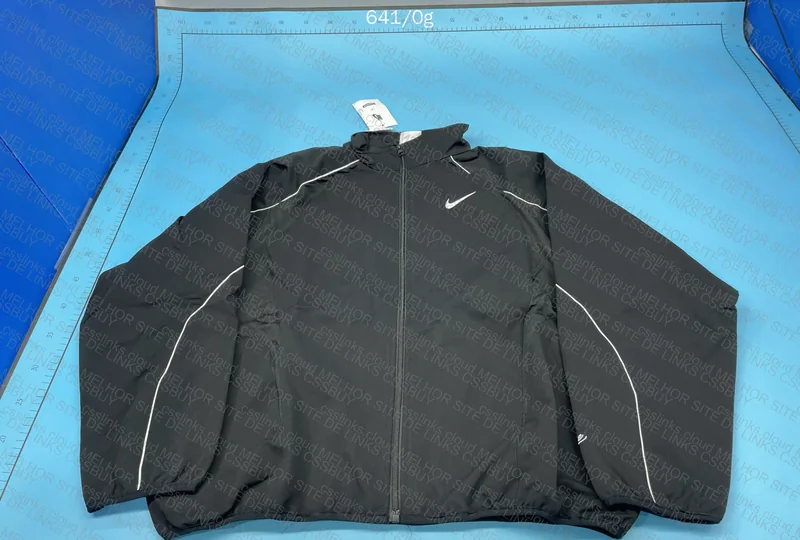 Supreme x Nike Track Black (Pants + Jacket) 2