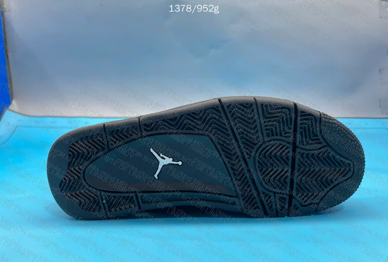 Air Jordan 4 Black Cat