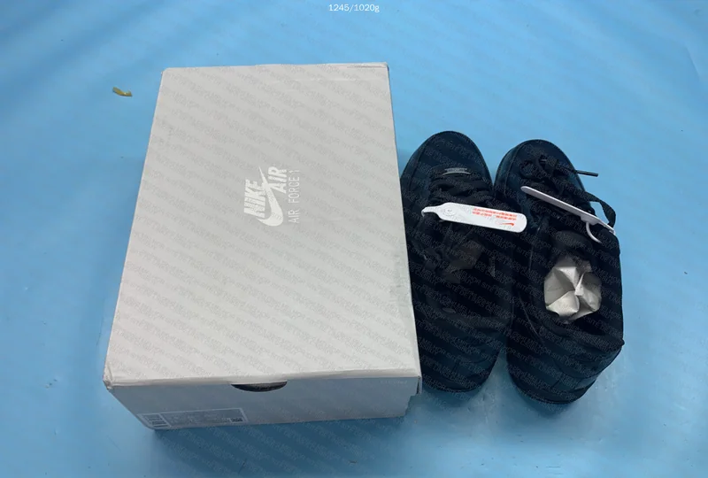 Air Force 01 Black (First Purchase) 2