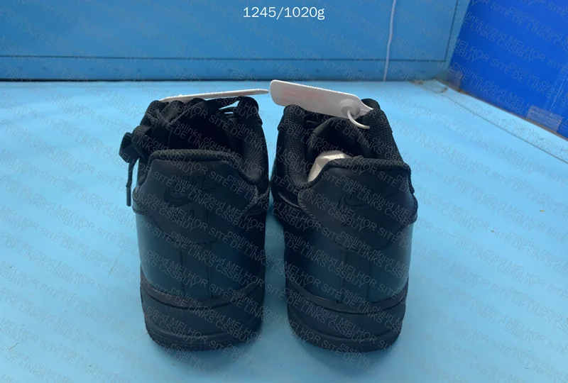 Air Force 01 Black (First Purchase) 3