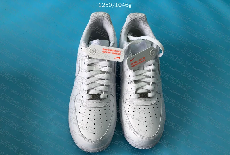 Air Force 01 - White 4