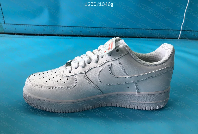Air Force 01 - White 7