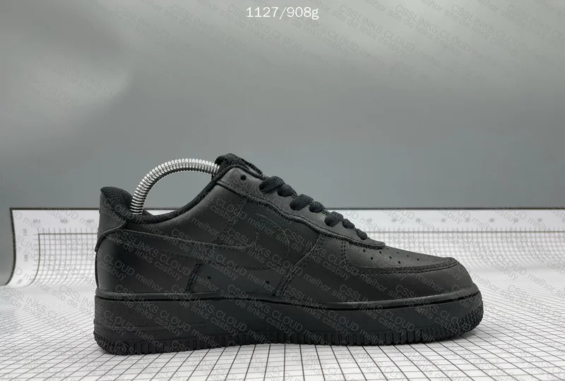 Air Force 1 '07 Black 4