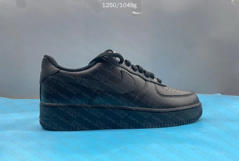 Air Force 1 '07 Triple Black 5