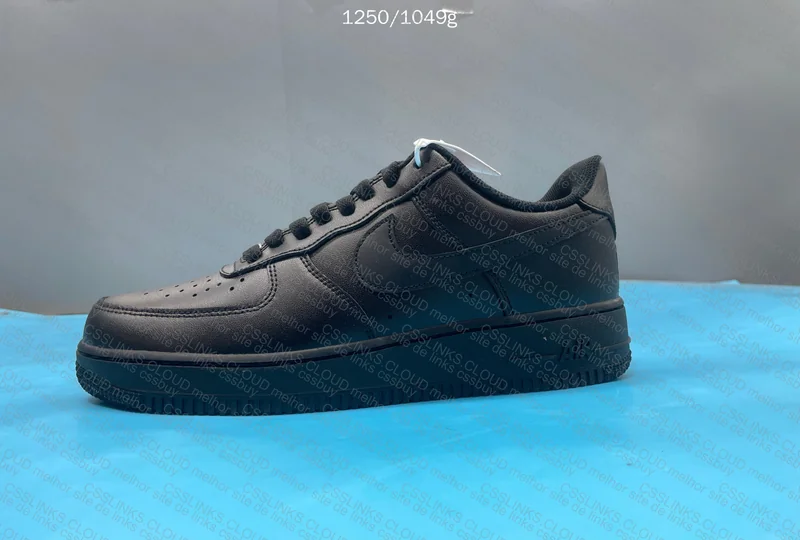 Air Force 1 '07 Triple Black 8