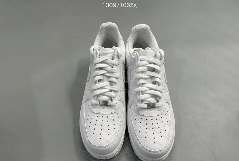 Air Force 1 '07 White 2