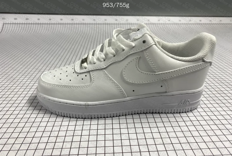 Air Force 1 - AF1 Nike - 79y - 42.5BR - Triple White - White 3