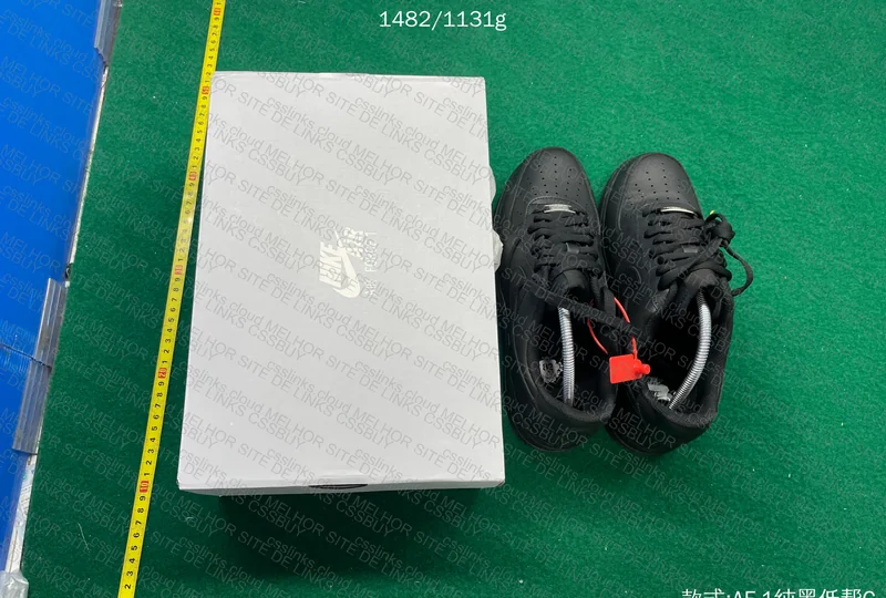 Air Force 1 Black 2