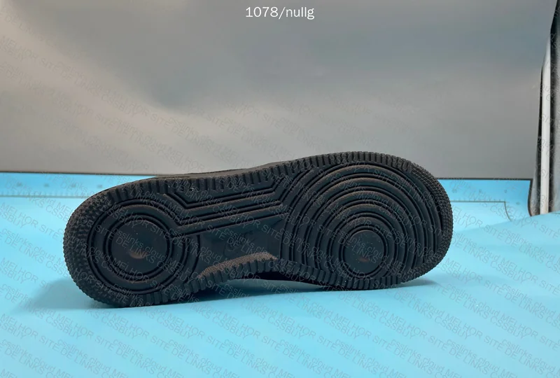 Air Force 1 Black 6