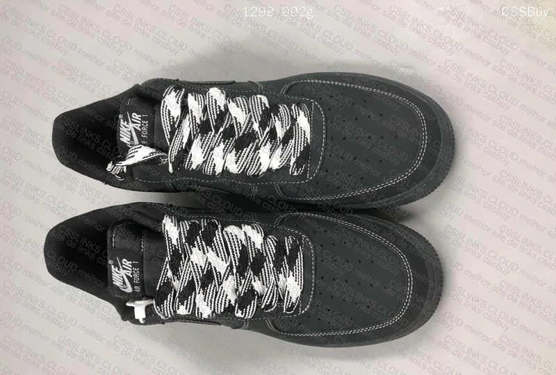 Air Force 1 Black Warrior, Help