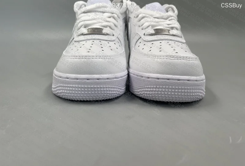 Air Force 1 White and Black 3