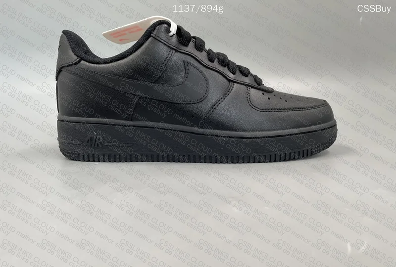Air Force 1 White and Black 8
