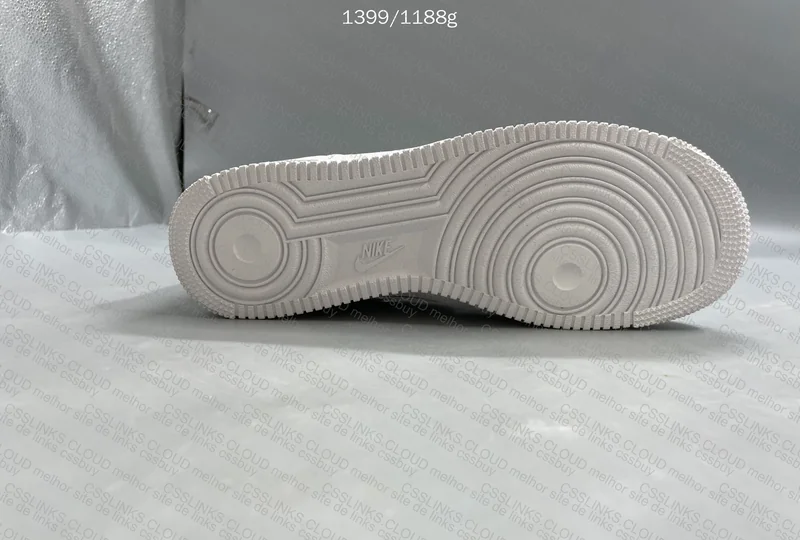 Air Force 1 (With Measurements) Help! 2