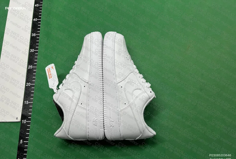 Air Force 1 from 79y 4