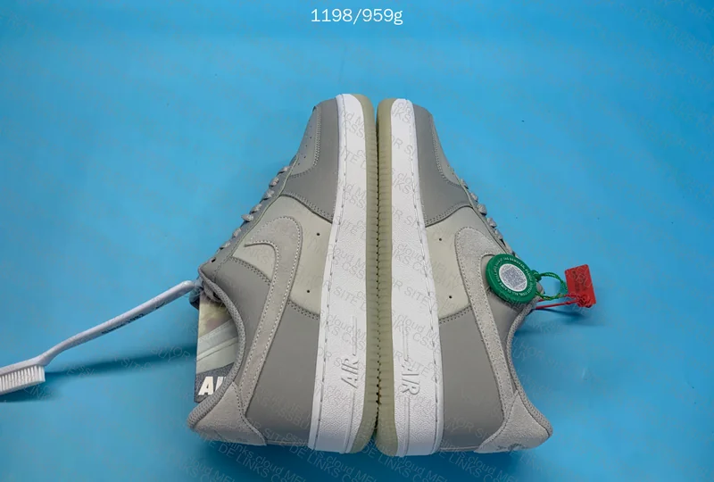 Air Force 1 Light Bone 3