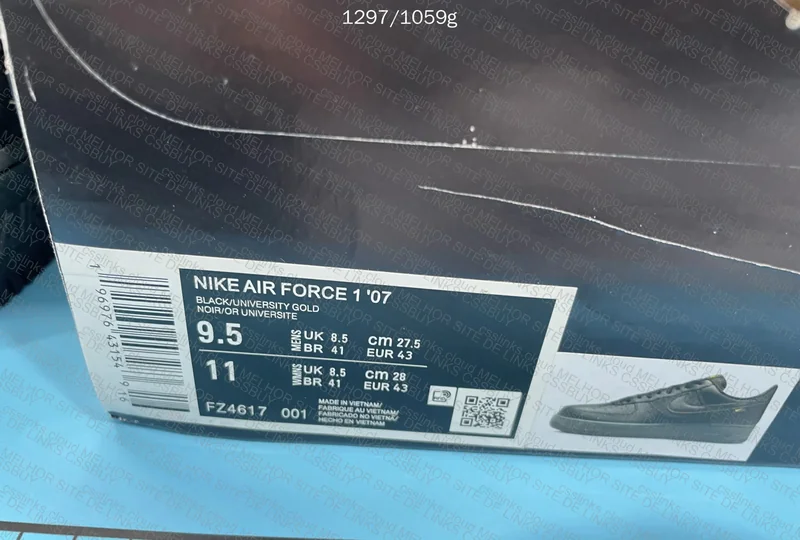 Air Force 1 Low '07 "Ballistic Mesh Black University Gold" 10