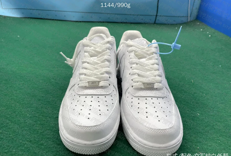 Air Force 1 Low 4