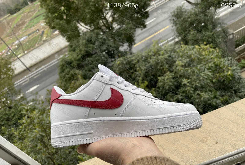Air Force 1 Low Essential Gym Red Mini Swoosh 10