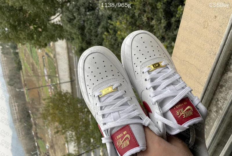 Air Force 1 Low Essential Gym Red Mini Swoosh 9