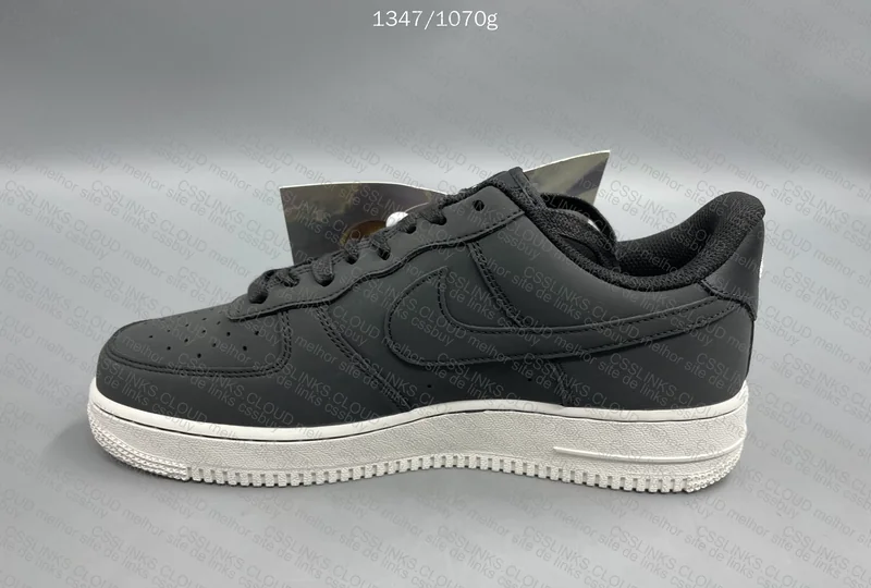 Air Force 1 Low 'Off Noir' 4