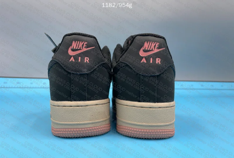 Air Force 1 Low Black 6
