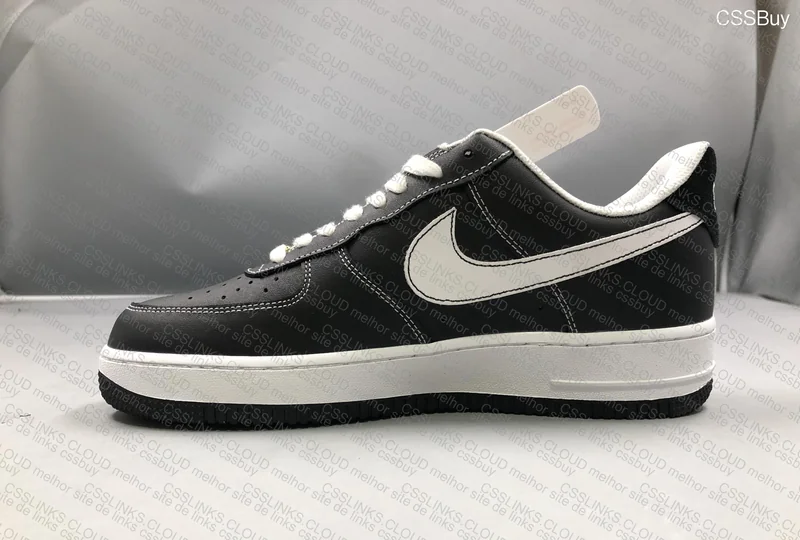 Air Force 1 Low Black with White 3