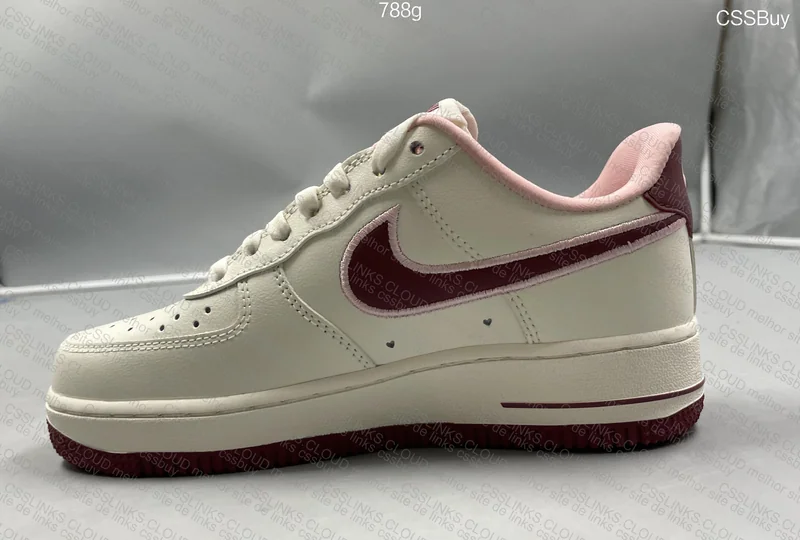 Air Force 1 Low 'Valentine's Day 2023' 6