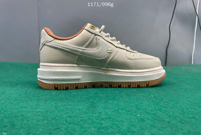 Air Force 1 Luxe Pecan 7