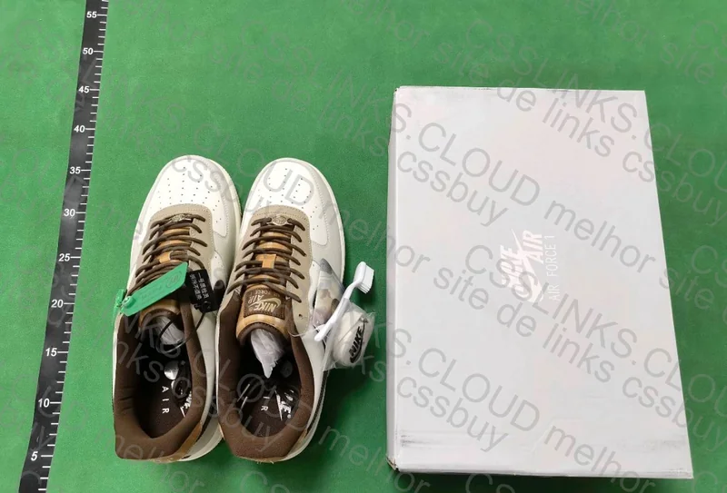 Air Force 1 LV8 Brown