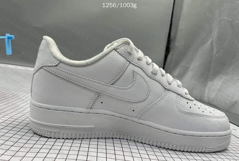 Air Force 1 Nike x Supreme 4