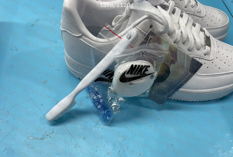 Air Force 1 Nocta 9